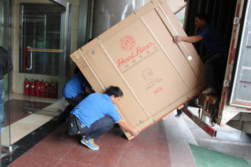 老河口钢琴贵重工艺品无忧运